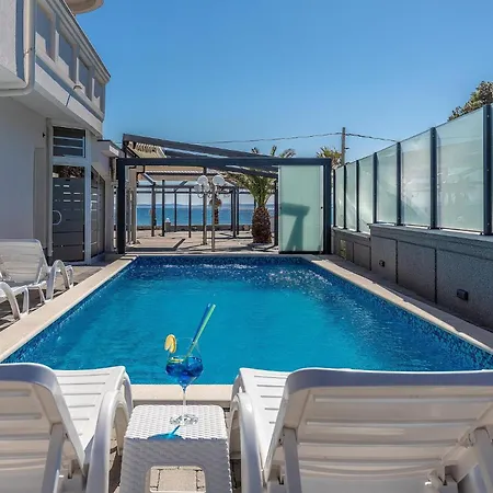 Apartament Paradiso, No 4 *