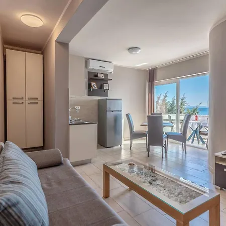 Paradiso, No 4 Apartament