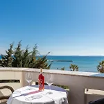 Paradiso, No 4