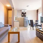Paradiso, No 4 Apartamento *